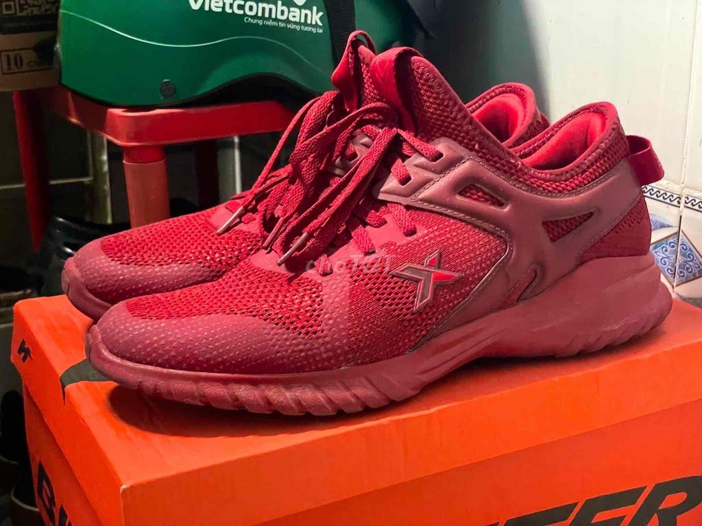 Giày thể thaoBitis Đỏ size 41 unisex. Mua bán Giày dép tại Quận Bình Tân Tp Hồ Chí Minh được đăng bởi Man Dang Bitis hình 1