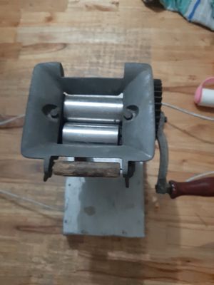 MÁY ÉP MỰC NƯỚNG NGON HƠN. Mua bán Bếp, lò, đồ điện nhà bếp tại Quận Gò Vấp Tp Hồ Chí Minh được đăng bởi Quocthai