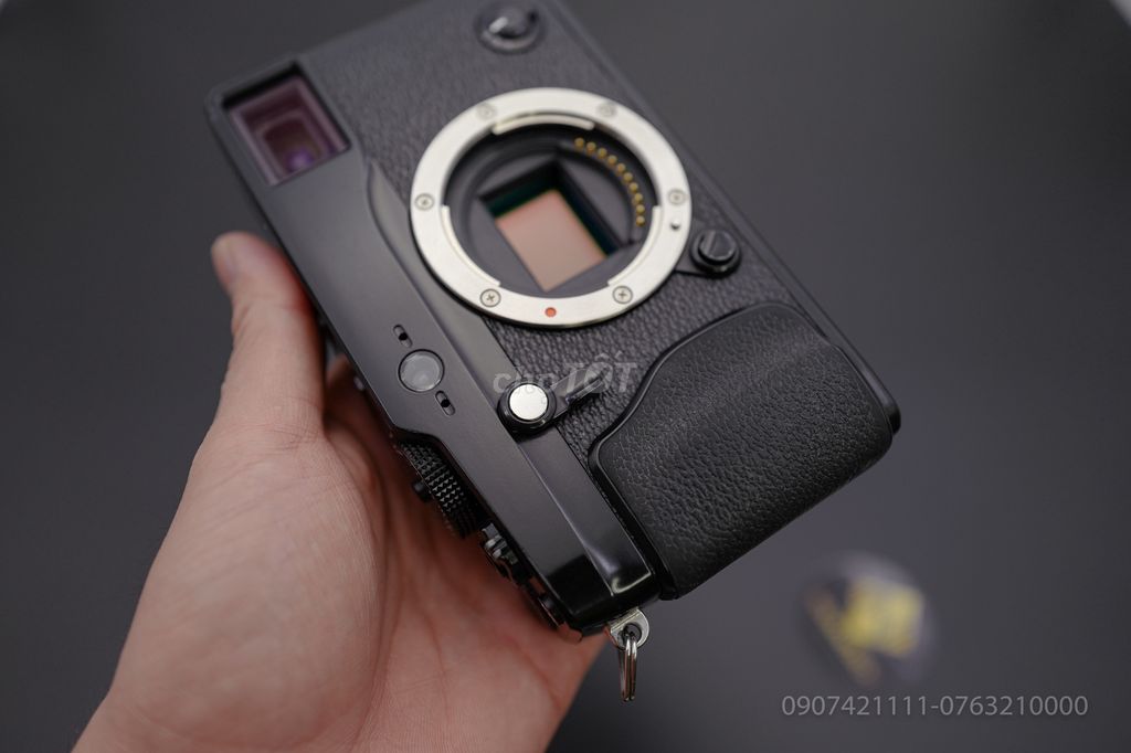 Fujifilm X-Pro 1 và 18F2 sưu tầm