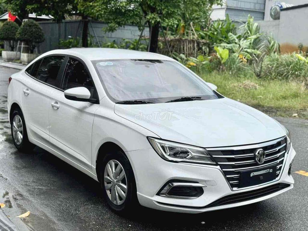 MG NewMG5 MT màu trắng xe mới. Mua bán Ô tô tại Quận Bình Thuỷ Cần Thơ được đăng bởi Lực MG Cần Thơ hình 1