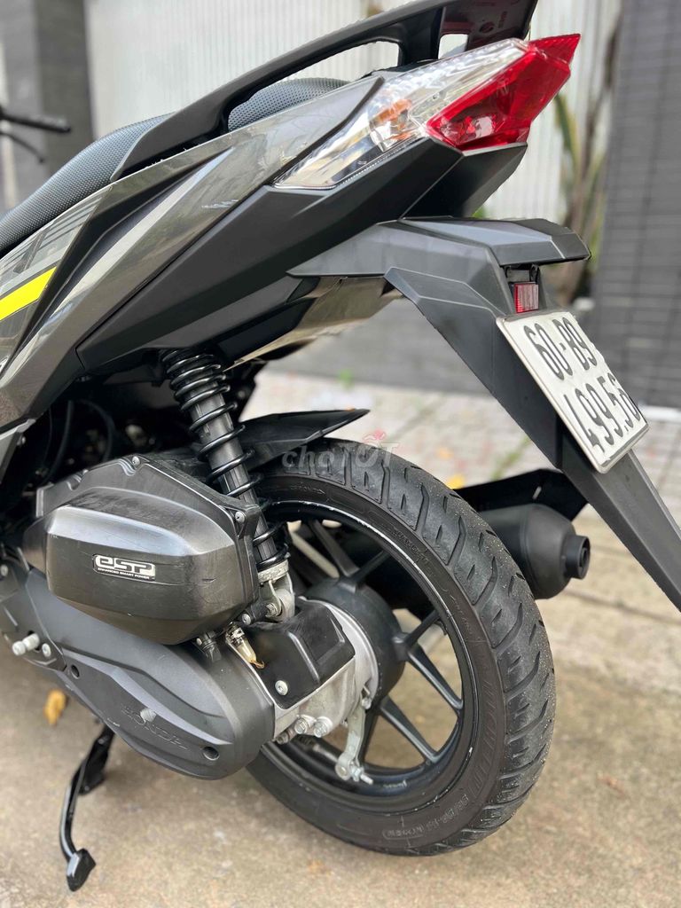 Vario125 2017 mẫu cũ Zin. Mua bán Xe máy tại Thành phố Biên Hòa Đồng Nai được đăng bởi Khiêm Đỗ hình 21