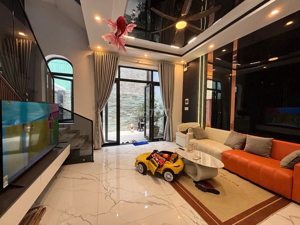 🏡 nhà nguyên căn – hoàng văn thái ✨