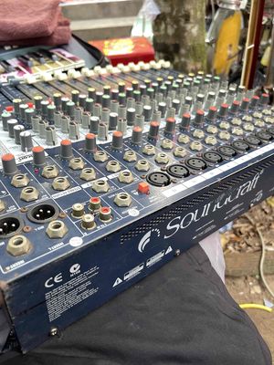 Thanh lý mixer EFX 12 hoạt động ok. Mua bán Tivi, Âm thanh tại Huyện Giồng Trôm Bến Tre được đăng bởi Hiếu