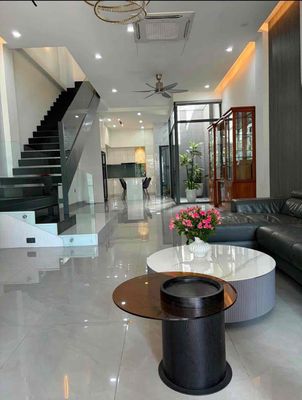 Аренда · 2 комн. · 150 м² · Quận Cẩm Lệ, ул. Đường 29 Tháng 3