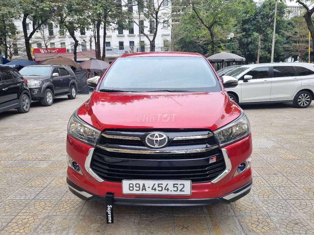 Toyota Innova Venturer 2018