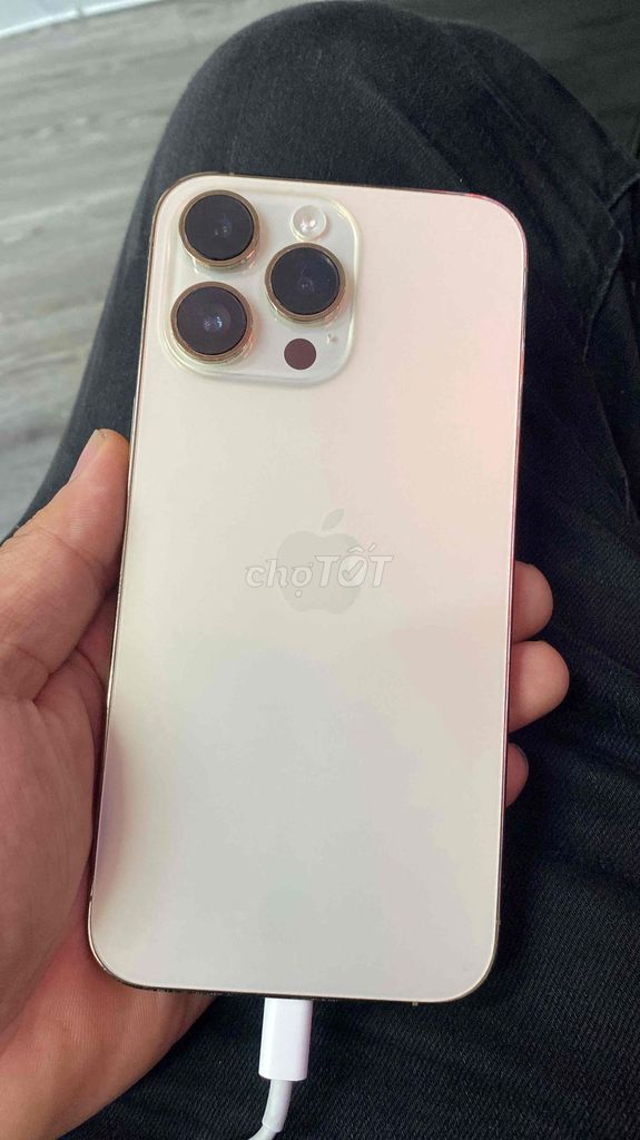 Apple iPhone 14 Pro Max 128GB Vàng. Mua bán Điện thoại tại Thành phố Cam Ranh Khánh Hòa được đăng bởi Nguyễn Duy Tuấn hình 1