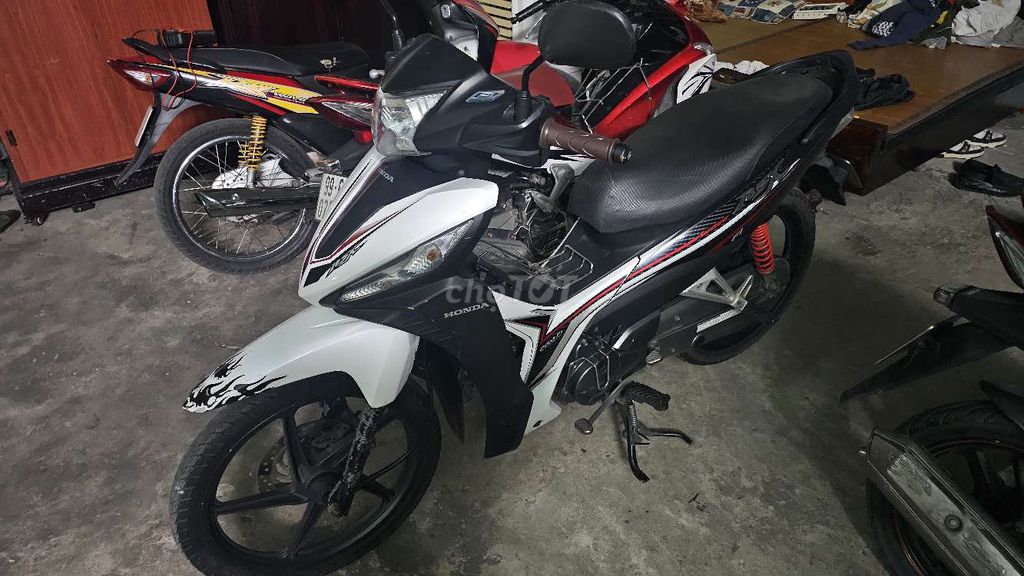 Honda RSX Trắng đen. Mua bán Xe máy tại Thành phố Bắc Ninh Bắc Ninh được đăng bởi Vũ Anh hình 1