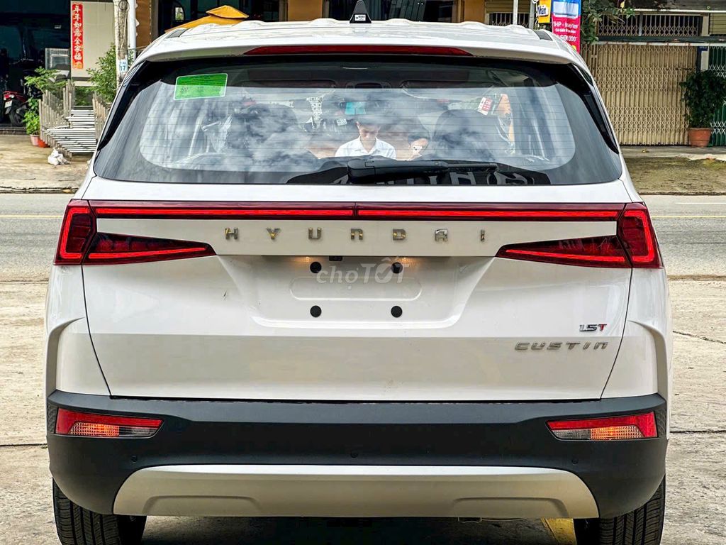 Xả kho Custin 2025. Mua bán Ô tô tại Quận Gò Vấp Tp Hồ Chí Minh được đăng bởi Chuyên ô tô Hyundai SG hình 16