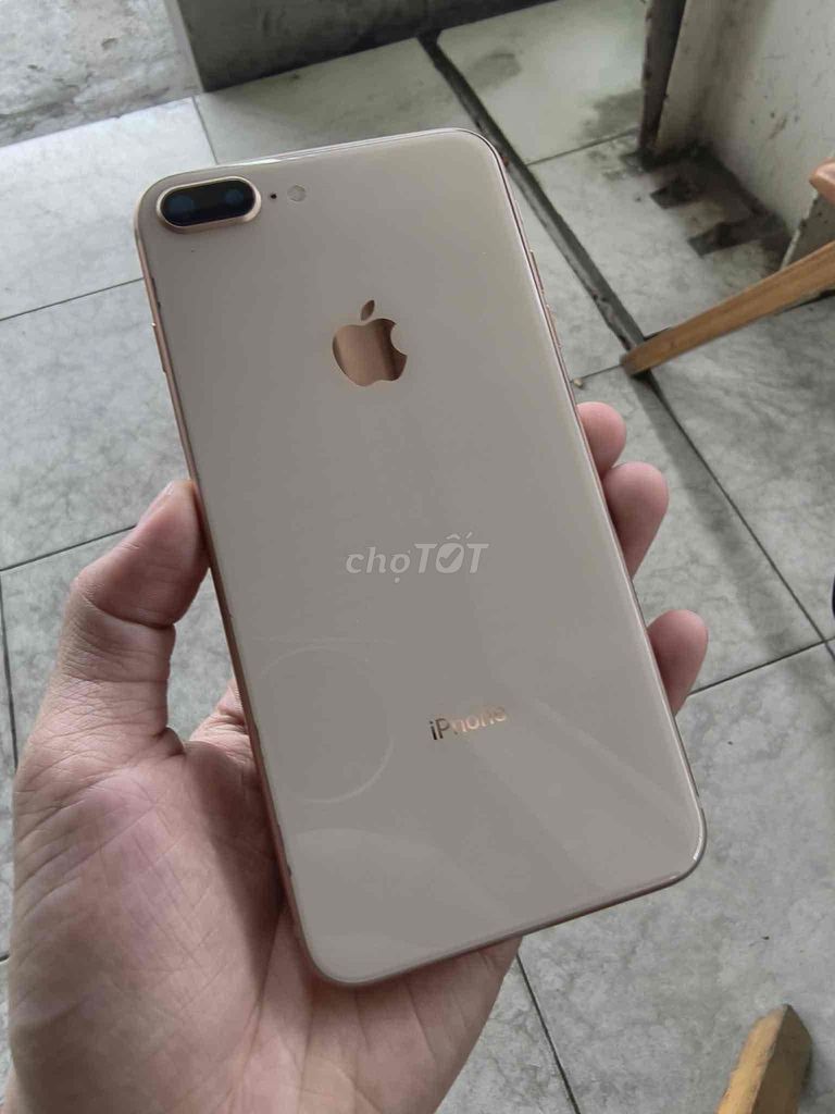 Bán Apple iPhone 8 Plus 64GB QT Vàng hồng LLA. Mua bán Điện thoại tại Quận Liên Chiểu Đà Nẵng được đăng bởi Công Minh hình 1