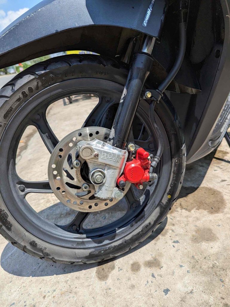 Honda Vision 2018 chính chủ ít đi. Mua bán Xe máy tại Thành phố Tân An Long An được đăng bởi Nguyễn Thanh Nghị hình 3