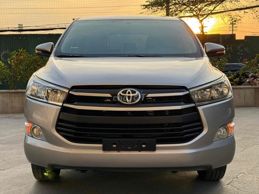 Toyota Innova Số sàn 2018