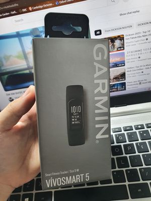 Vòng đeo tay thông minh Garmin Vivosmart 5 fullbox