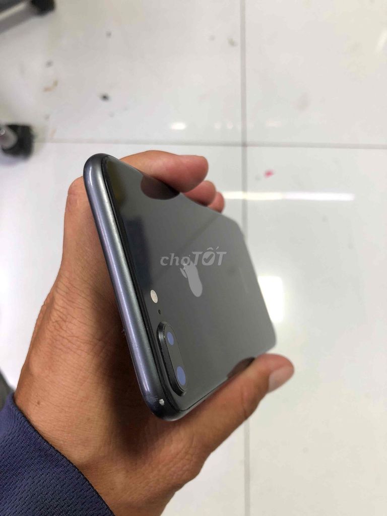 Bán iPhone 8 Plus 64G quốc tế zin full chức năng.. Mua bán Điện thoại tại Thành phố Thủ Đức Tp Hồ Chí Minh được đăng bởi Eagle hình 1