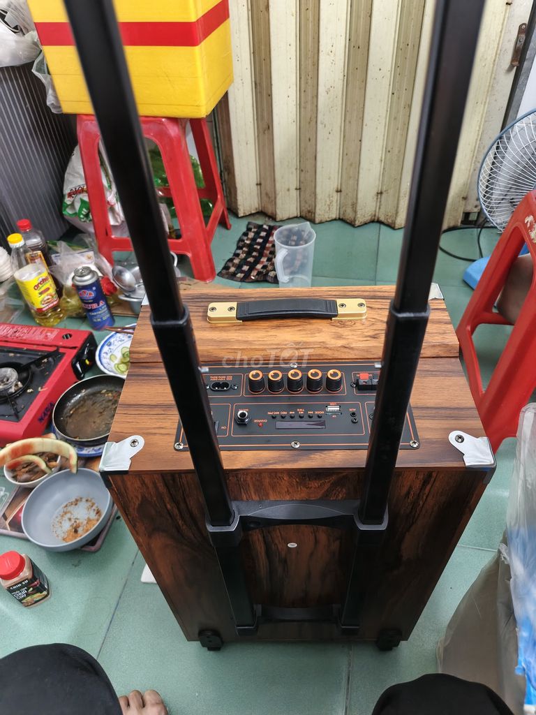 Loa kéo OK9 màu Nâu Gỗ. Mua bán Tivi, Âm thanh tại Thành phố Qui Nhơn Bình Định được đăng bởi Trương Quốc Bảo hình 1