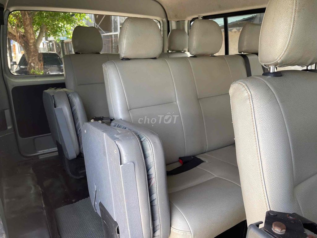 hiace cuối 2010 xăng nhà nước thanh lý. Mua bán Ô tô tại Quận Cẩm Lệ Đà Nẵng được đăng bởi Phat nhuan hình 7