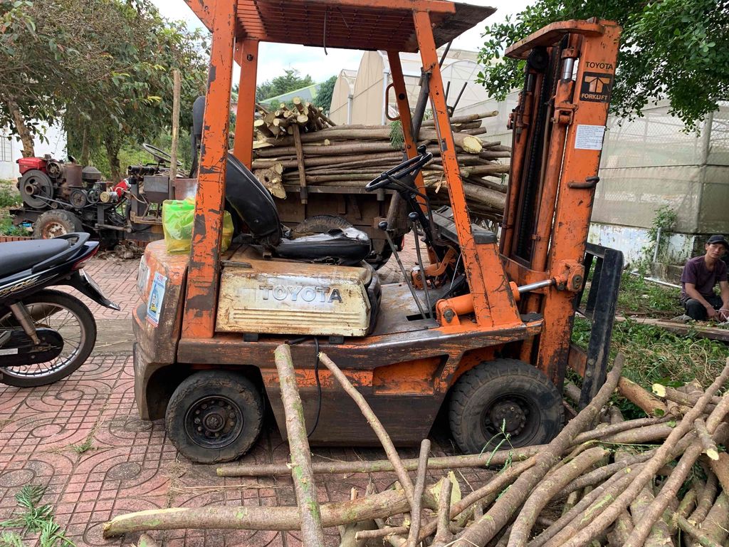 xe nâng 2t5 toyota. Mua bán Phương tiện khác tại Thành phố Buôn Ma Thuột Đắk Lắk được đăng bởi tuan hình 2