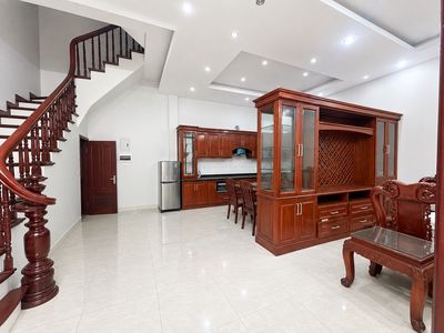 Nhà phố 90 m² · 4 PN · Đường Kim Giang