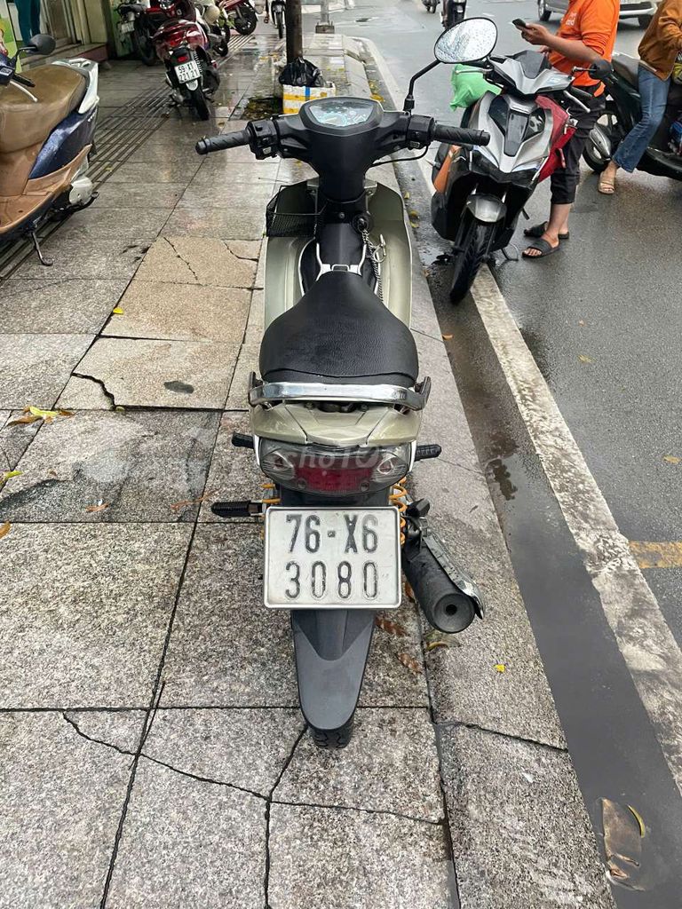 Yamaha Sirius rc2010 mới 90% biển số 76. Mua bán Xe máy tại Quận Tân Phú Tp Hồ Chí Minh được đăng bởi Tuanduy hình 5