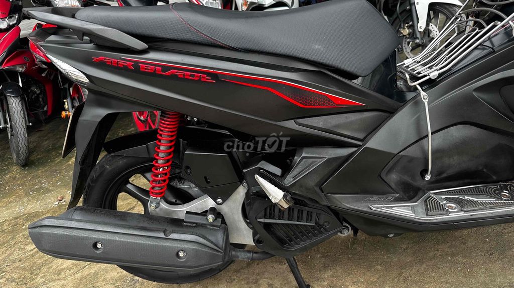 Airblade fi 2018 đen nhám ( hỗ trợ góp ). Mua bán Xe máy tại Huyện Chợ Mới An Giang được đăng bởi Cửa hàng xe Thiên Phước 2 hình 11