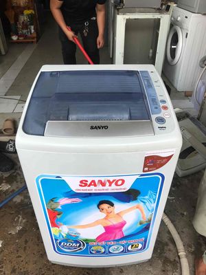 Máy giặt Sanyo (7kg-1.6tr) nhẹ điện, sử dụng tốt