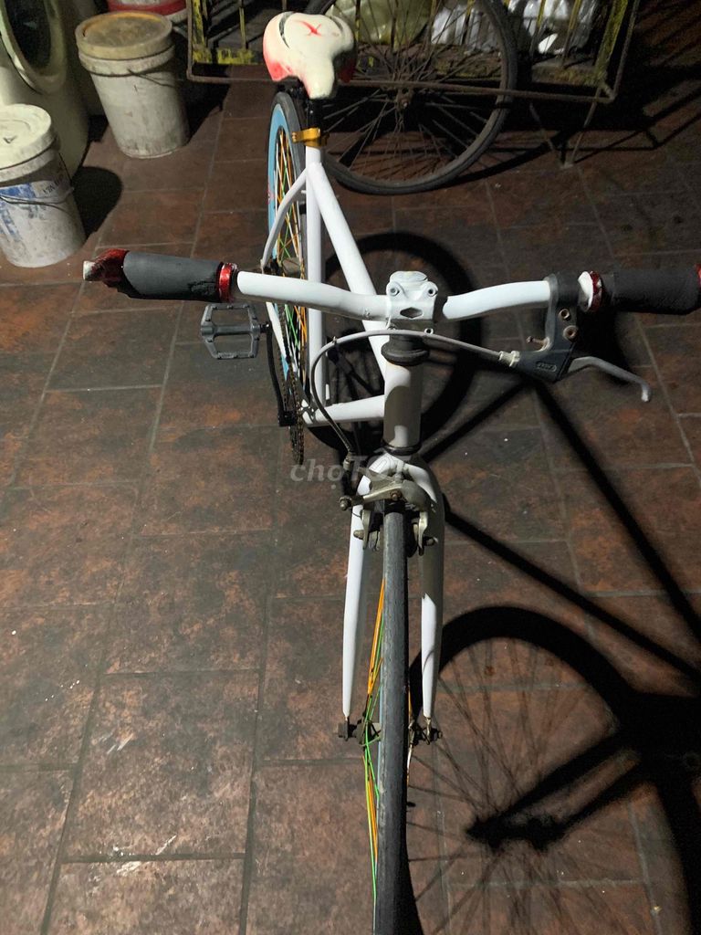 Xe đạp thể thao Trắng Tốt. Mua bán Xe đạp tại Quận Bắc Từ Liêm Hà Nội được đăng bởi người tiêu dùng hình 2