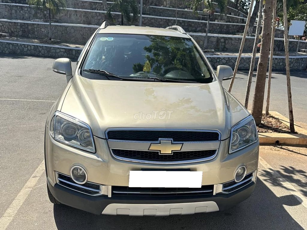 Chevrolet Captiva LTZ 2010 màu vàng cát. Mua bán Ô tô tại Quận 12 Tp Hồ Chí Minh được đăng bởi Xuân Trường hình 8