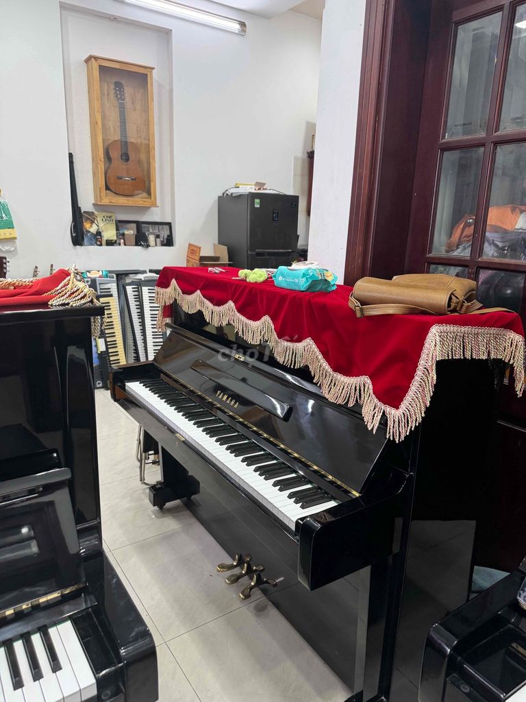 piano cơ yamaha U1PE soi gương được bh 10 năm