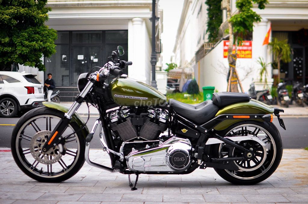 THANH MOTOR Cần Bán Harley Davidson Breakout 2022. Mua bán Xe máy tại Quận Hoàng Mai Hà Nội được đăng bởi Lê Chí Thanh hình 5