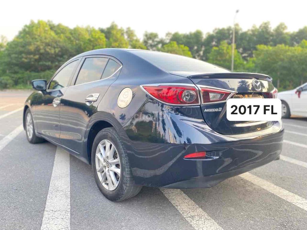 Mazda 3 2017 1.5 AT Sedan Flip phanh điện tử. Mua bán Ô tô tại Quận Nam Từ Liêm Hà Nội được đăng bởi Lưu quang kiên hình 6