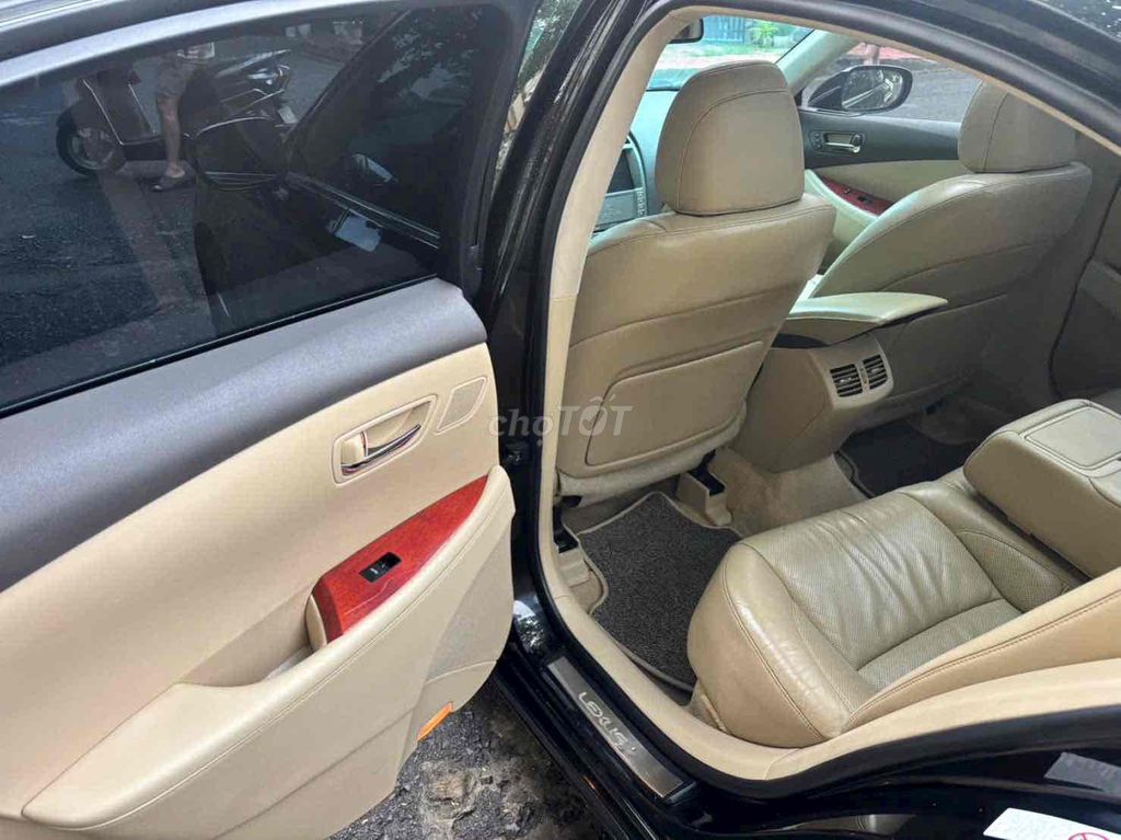 Bán xe Lexus ES 350 - 2007. Mua bán Ô tô tại Quận 8 Tp Hồ Chí Minh được đăng bởi Tuấn Đỗ hình 7
