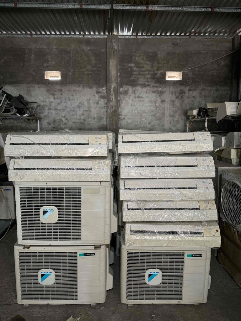 thanh lý điều hoà 9-12k daikin hai chiều inverter