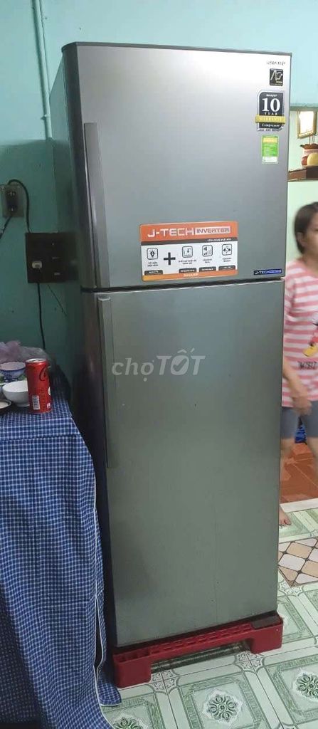 Thanh lý tủ lạnh Sharp Inverter 342 lít chạy tốt