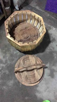 Bạn 2 đồ như trên hình về trang trí. Mua bán Cây cảnh, đồ trang trí tại Quận Gò Vấp Tp Hồ Chí Minh được đăng bởi Phùng Cường