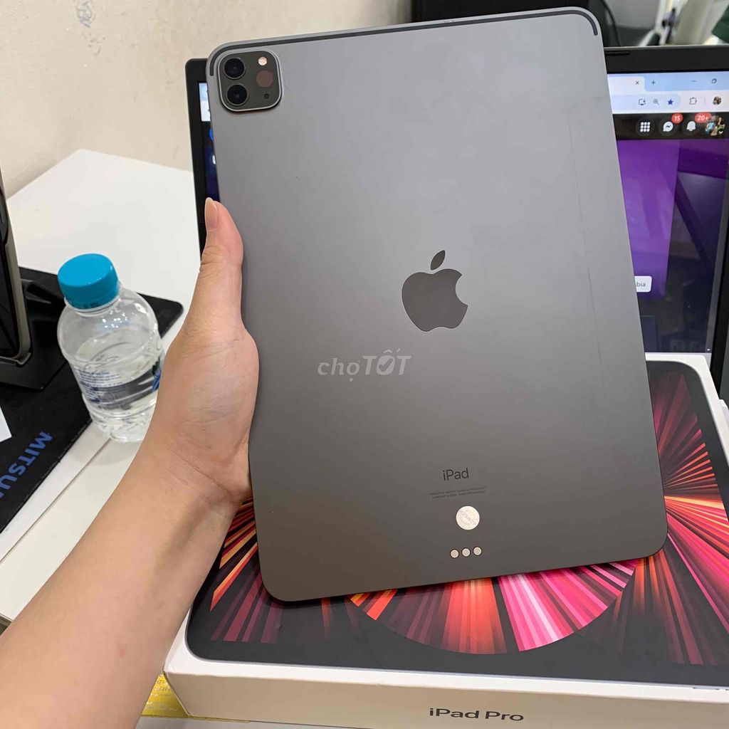 iPad Pro 11in M1 128G wifi xám LL/a máy đẹp pin 93