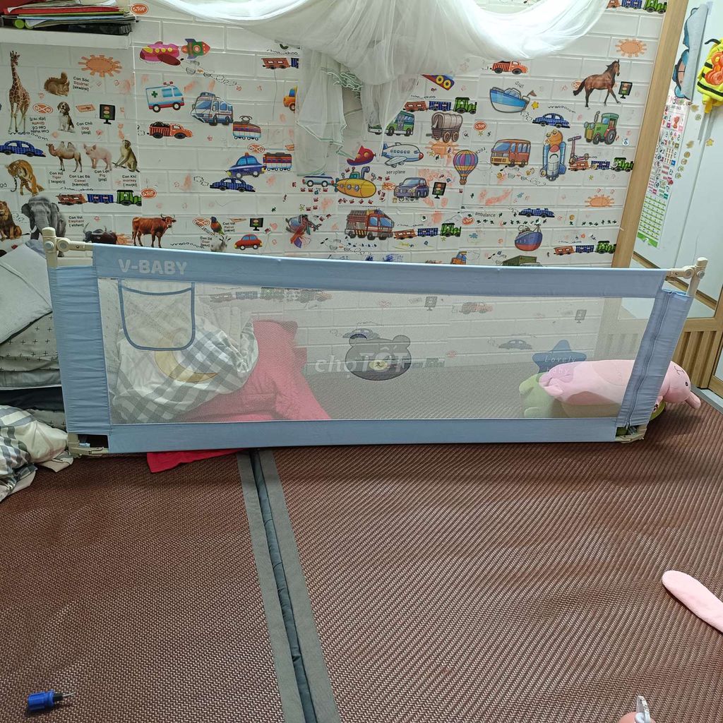 Thanh chắn giường Pakey Xám 2m x 2m. Mua bán Mẹ và bé tại Quận Hoàng Mai Hà Nội được đăng bởi Dũng Nguyễn Việt hình 1