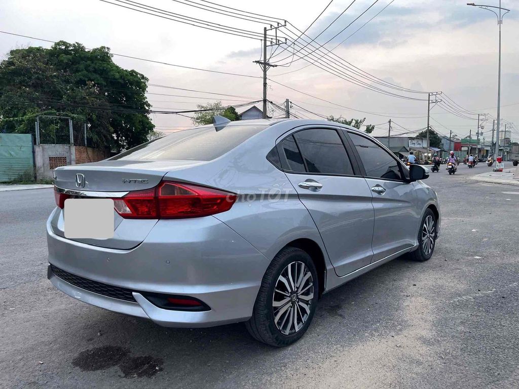 Honda City 2018 Top 74.000km Bạc. Mua bán Ô tô tại Thành phố Dĩ An Bình Dương được đăng bởi duyên hình 5