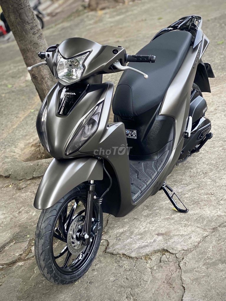 Vision2023 xịn đẹp màu vipp. Mua bán Xe máy tại Thành phố Vũng Tàu Bà Rịa - Vũng Tàu được đăng bởi Chí Hậu hình 3
