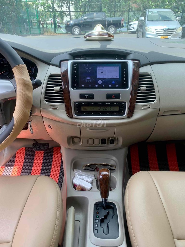 Toyota Innova 2013 - Bản 2.0V - Xe Gia Đình Sử Dụng Kỹ