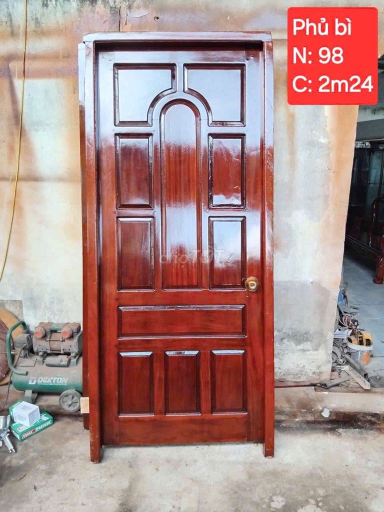 Cửa gỗ căm xe 90cm x 2.1m Nâu đỏ. Mua bán Nội thất, đồ gia dụng khác tại Quận Cái Răng Cần Thơ được đăng bởi Nguyễn Minh Trí  hình 1