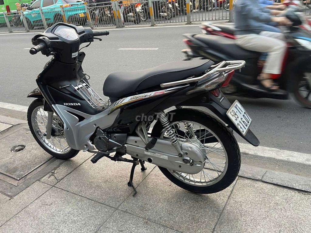 Honda wave S 2012 mới 90% biển số thành phố. Mua bán Xe máy tại Quận Tân Phú Tp Hồ Chí Minh được đăng bởi Tuanduy hình 4