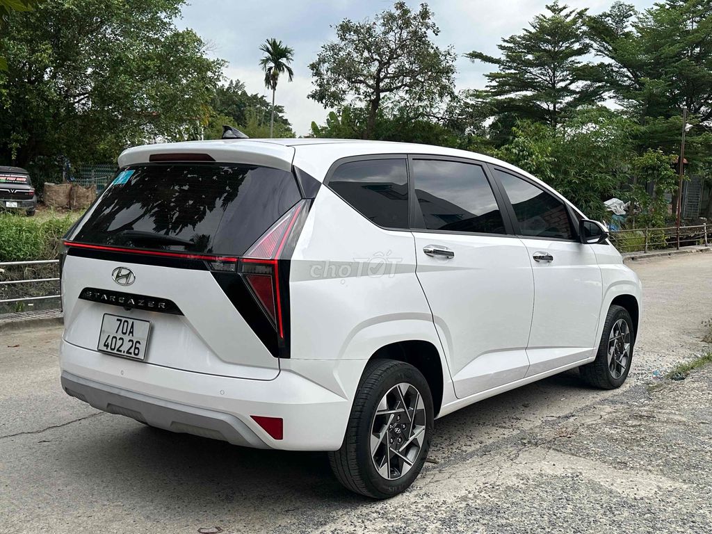 Đi gia đình chọn xe tiết kiệm, màu đẹp dễ nhìn. Mua bán Ô tô tại Thành phố Thủ Đức Tp Hồ Chí Minh được đăng bởi Duy Rờm  hình 5