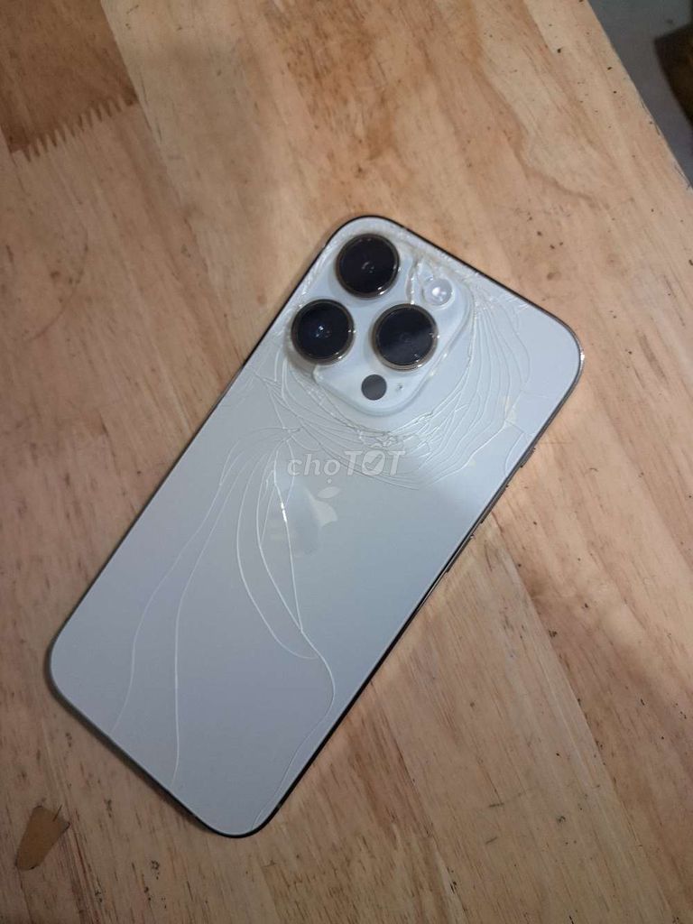 Apple iPhone 14 Pro 256GB Vàng. Mua bán Điện thoại tại Thành phố Thủ Đức Tp Hồ Chí Minh được đăng bởi NT hình 1