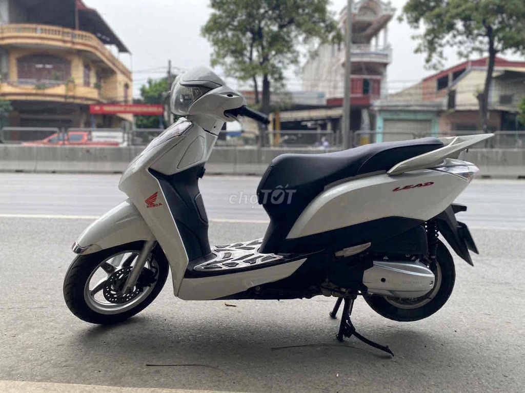 Honda lead 125 đời cao êm chất đẹp như hình. Mua bán Xe máy tại Quận Hồng Bàng Hải Phòng được đăng bởi Ly  hình 2