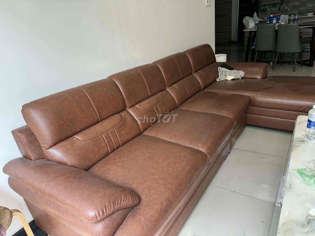 Ghế sofa chữ L da màu Nâu. Mua bán Bàn ghế tại Quận 8 Tp Hồ Chí Minh được đăng bởi Nguyễn Ngọc Khánh Trân hình 1
