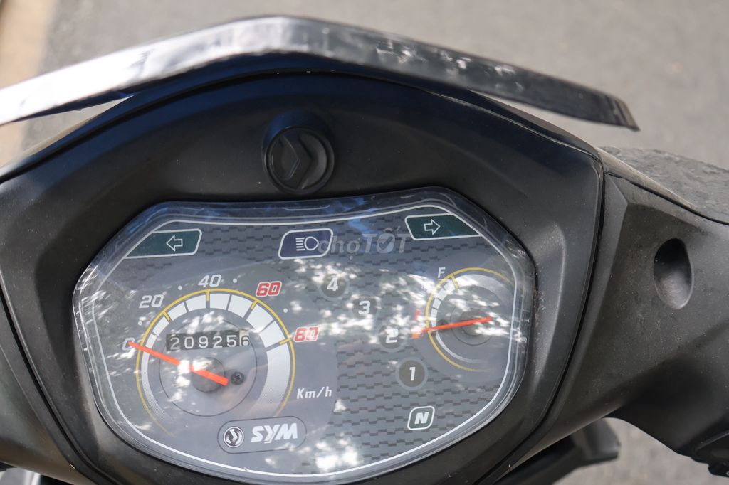 ПРОДАЕТСЯ АВТОМОБИЛЬ SYM GALAXY 50CC
