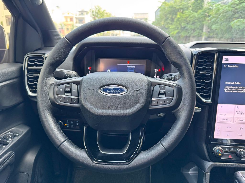 Ford Everest 4x2 Titanium 2022. Mua bán Ô tô tại Quận Long Biên Hà Nội được đăng bởi PHÚC LÂM  AUTO hình 11