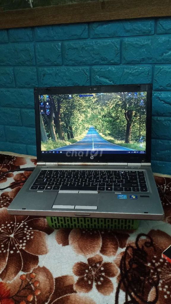 Laptop HP 8460P i5 - 2520M/250Gb