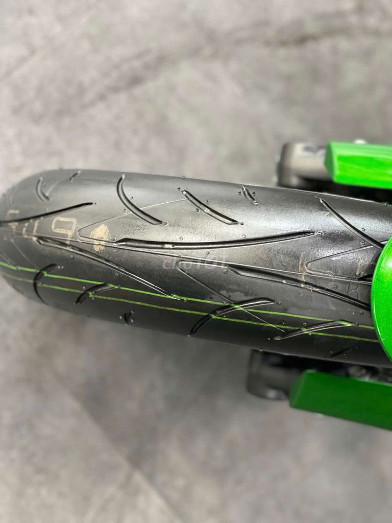 Z1000R 2025 SIÊU LƯỚT ODO 25KM. Mua bán Xe máy tại Quận Tây Hồ Hà Nội được đăng bởi Tu Phamanh hình 5