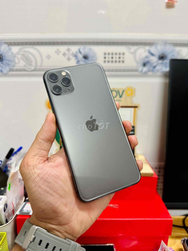 iPhone 11 Pro Max 256Gb Quốc Tế. Mua bán Điện thoại tại Thành phố Long Xuyên An Giang được đăng bởi Khưu Nguyễn Phi Hùng hình 1