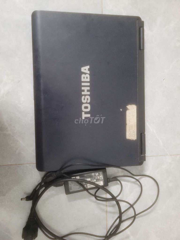 Toshiba Satellite L40-10O CD T2080 Đen. Mua bán Laptop tại Huyện Hóc Môn Tp Hồ Chí Minh được đăng bởi Xuancan hình 1